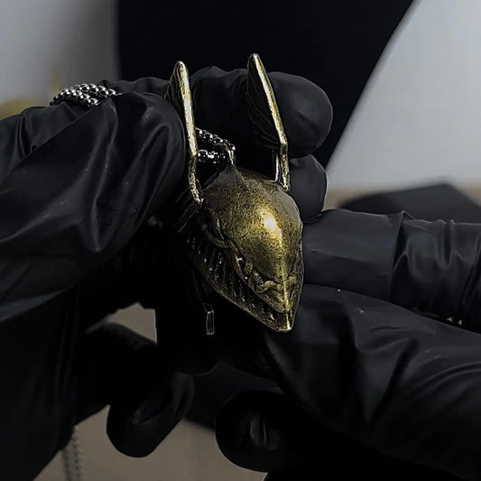 UNDEFEATED HELM PENDANT