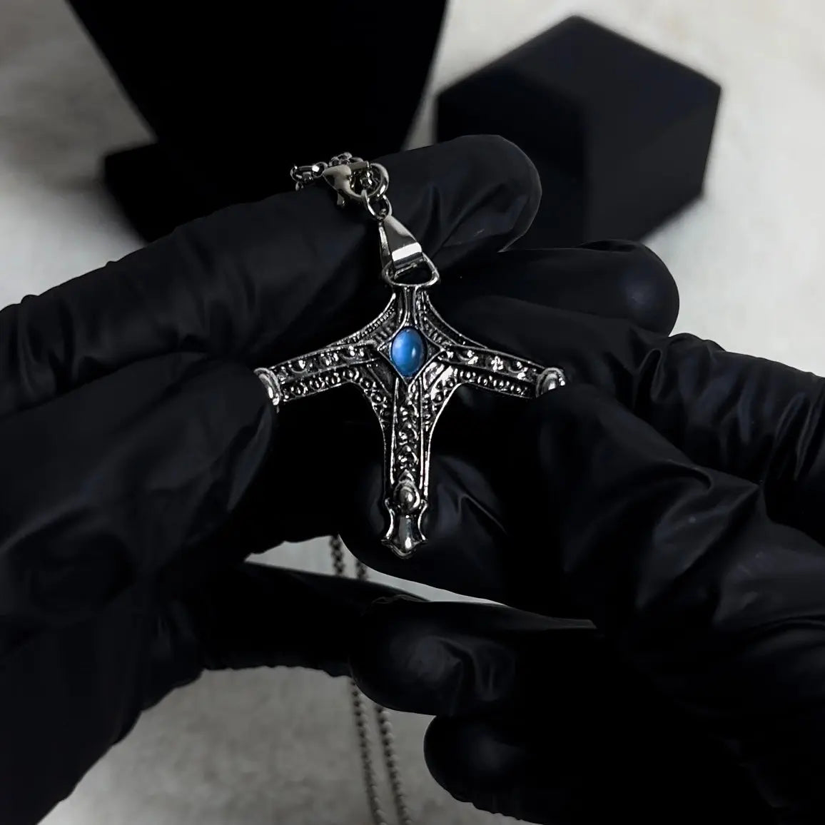 SWORD HUNTER PENDANT
