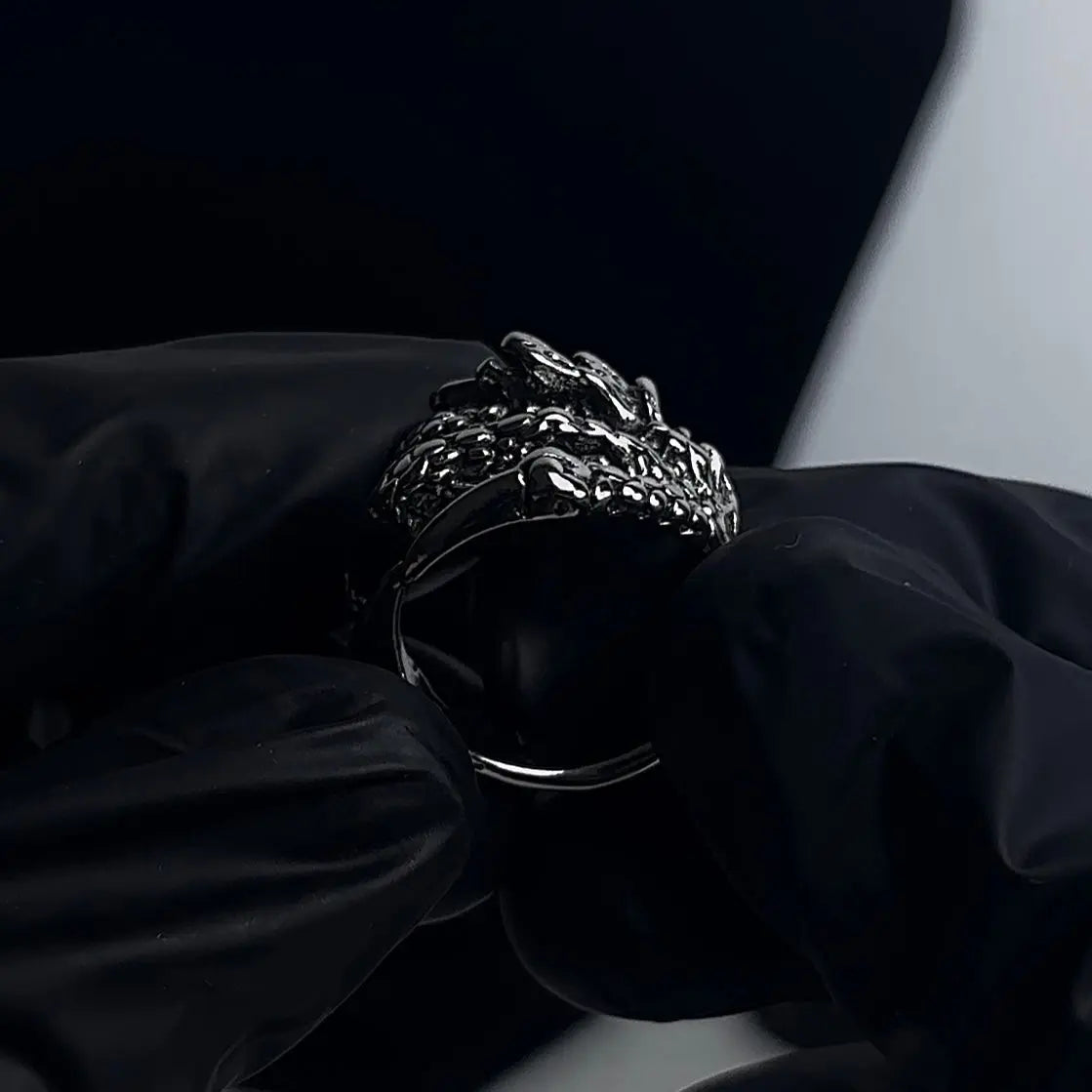 DRAGON CLAW RING