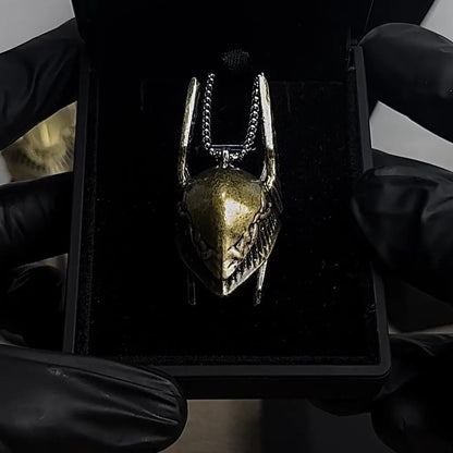 UNDEFEATED HELM PENDANT