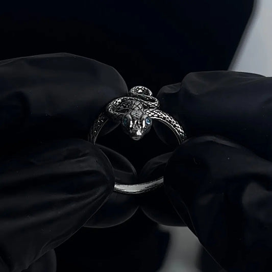 SILVER SERPENT RING