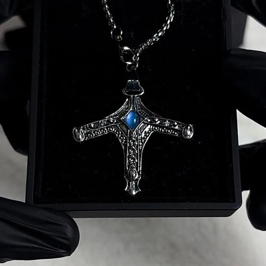 SWORD HUNTER PENDANT