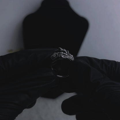DRAGON CLAW RING